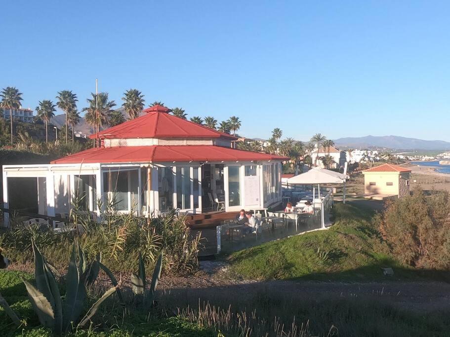 Schoenes Penthouse Mit Meerblick Pura Vida Bahía de Casares Exterior foto